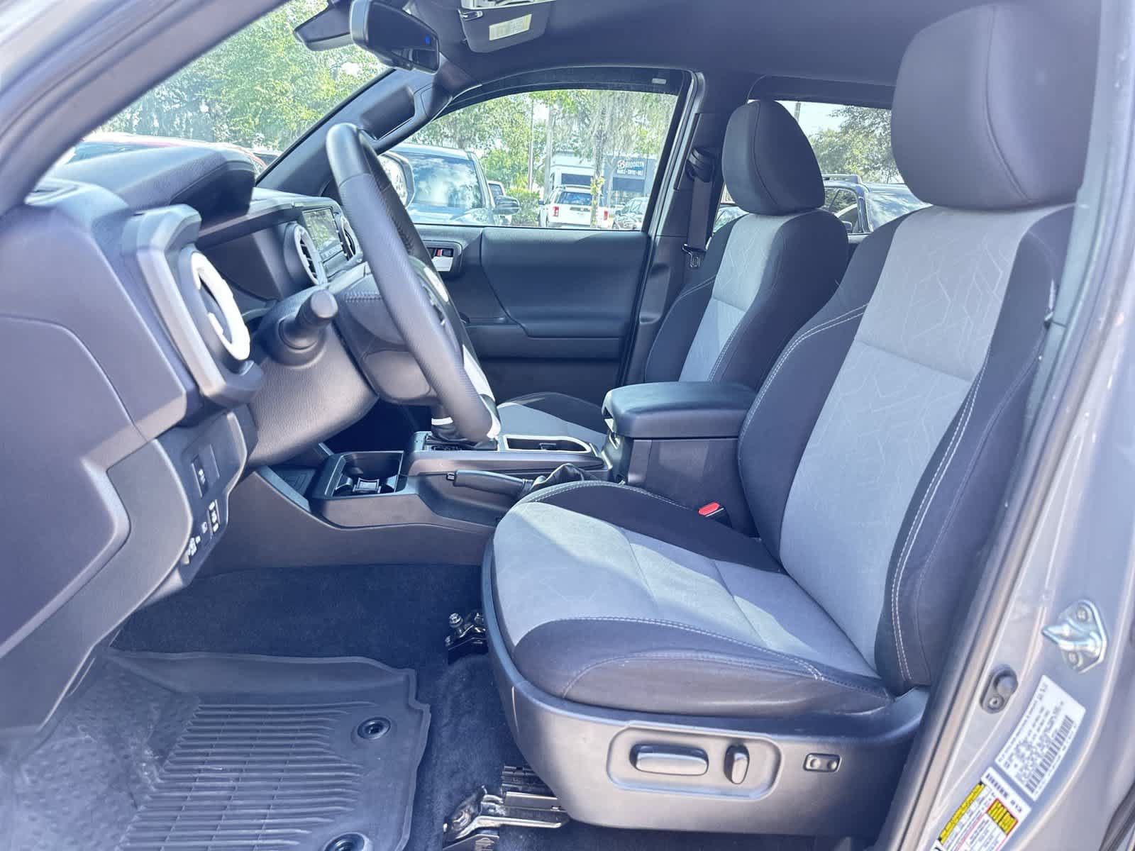 Used 2021 Toyota Tacoma 4x4 Double Cab image 13
