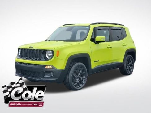Used 2017 Jeep Renegade Altitude image 1