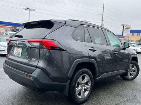 Used 2023 Toyota RAV4 XLE image 13