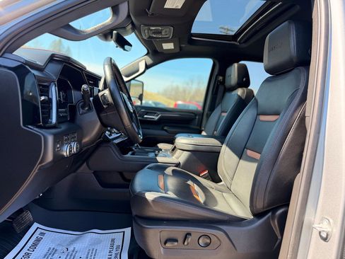 Used 2024 GMC Sierra 2500 AT4 w/ AT4 Premium Plus Package image 15