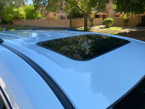 Used 2023 Toyota Sienna XLE image 15