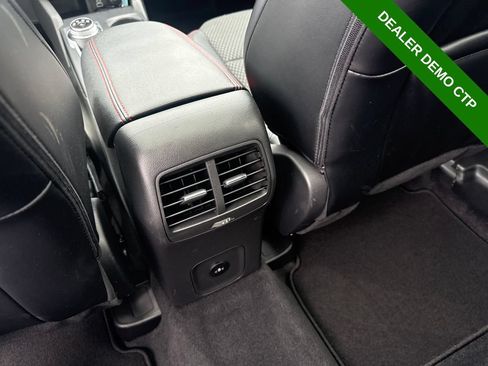 Used 2024 Ford Escape ST-Line Select w/ Tech Pack #2 AWD/4WD image 15