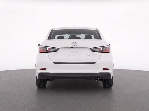 Used 2017 Toyota Yaris iA FWD image 6