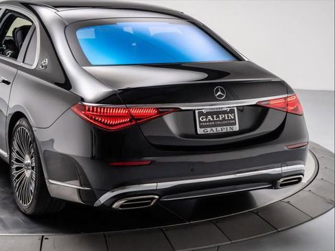 Used 2023 Mercedes-Benz Maybach S 680 4MATIC image 44