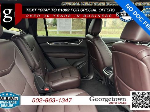 Used 2022 Cadillac XT6 Premium Luxury w/ Technology Package AWD/4WD image 33