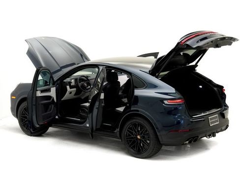 New 2026 Porsche Cayenne Coupe AWD/4WD image 34