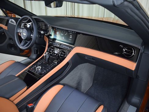 New 2026 Bentley Continental GTC AWD/4WD image 24