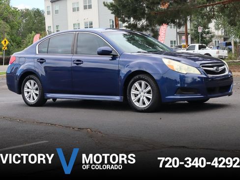 Used 2010 Subaru Legacy 2.5i Premium AWD/4WD image 1
