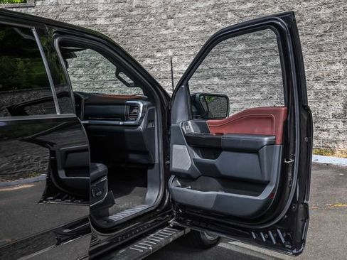 Used 2021 Ford F150 Lariat w/ Equipment Group 502A High AWD/4WD image 16