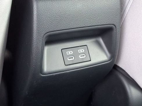 Used 2024 Toyota Corolla LE FWD image 12