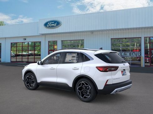 New 2026 Ford Escape Platinum w/ Premium Technology Package image 4
