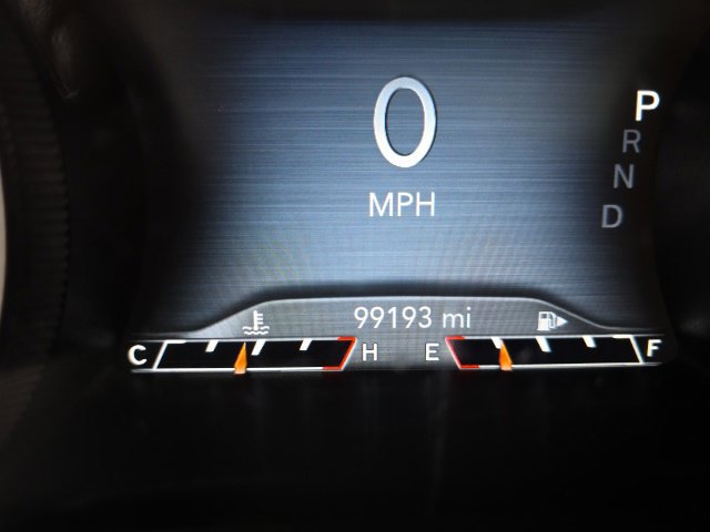 Used 2019 Jeep Cherokee Trailhawk AWD/4WD image 12