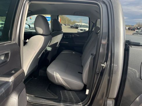 Used 2019 Toyota Tacoma SR5 image 27