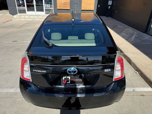 Used 2012 Toyota Prius Two image 16