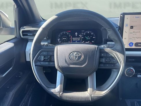 Used 2024 Toyota Tacoma TRD Off-Road image 13