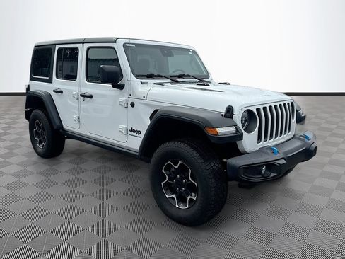Used 2023 Jeep Wrangler Unlimited Rubicon 4xe w/ Safety Group AWD/4WD image 4