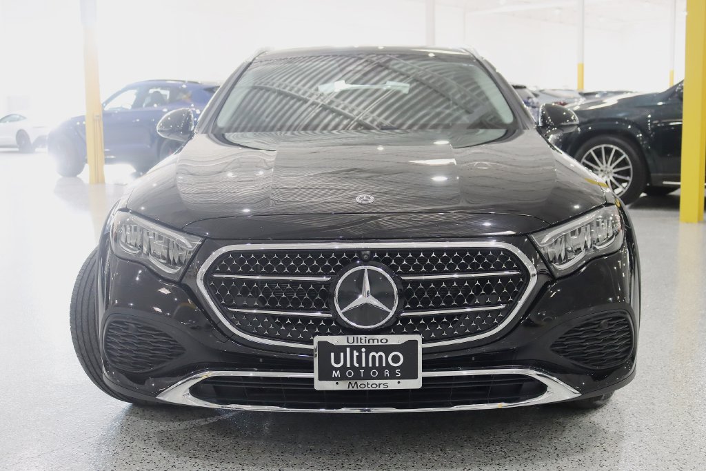 Used 2025 Mercedes-Benz E 450 4MATIC All-Terrain Wagon w/ Leather Package image 8