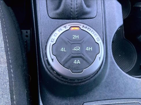 Certified 2023 Ford Bronco Base w/ Sasquatch Package image 36