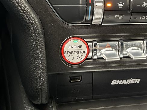 Used 2017 Ford Mustang GT Premium w/ GT Performance Package image 18