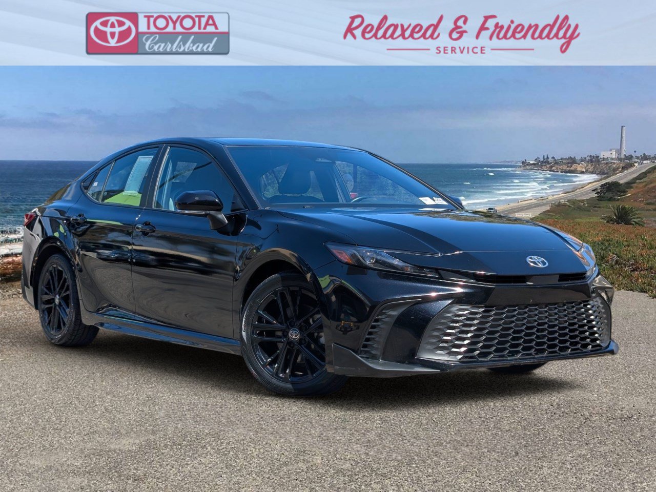 Used 2025 Toyota Camry SE FWD image 1
