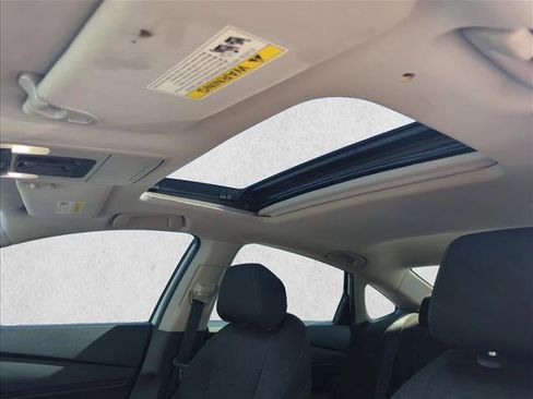 Used 2024 Honda Accord EX image 18