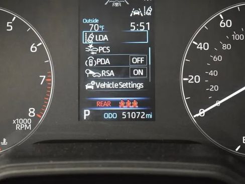 Used 2024 Toyota Corolla LE FWD image 27