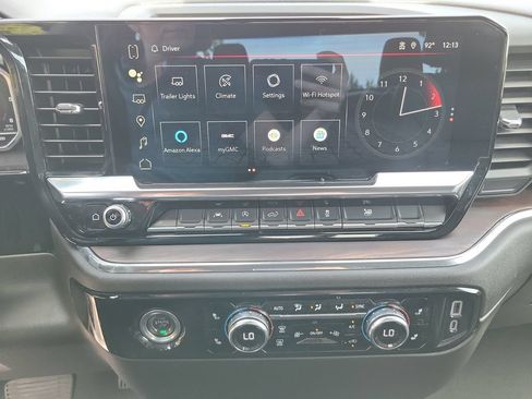 Used 2024 GMC Sierra 1500 SLT AWD/4WD image 16