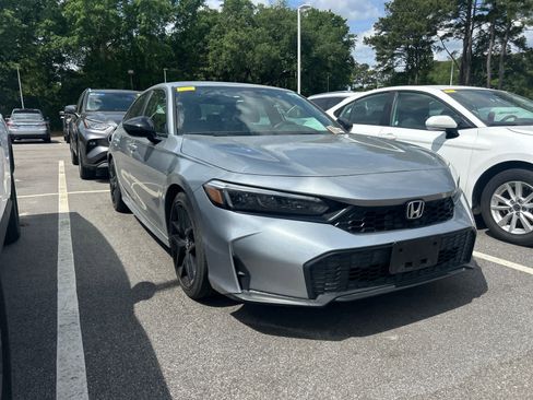 Used 2025 Honda Civic Sport image 5