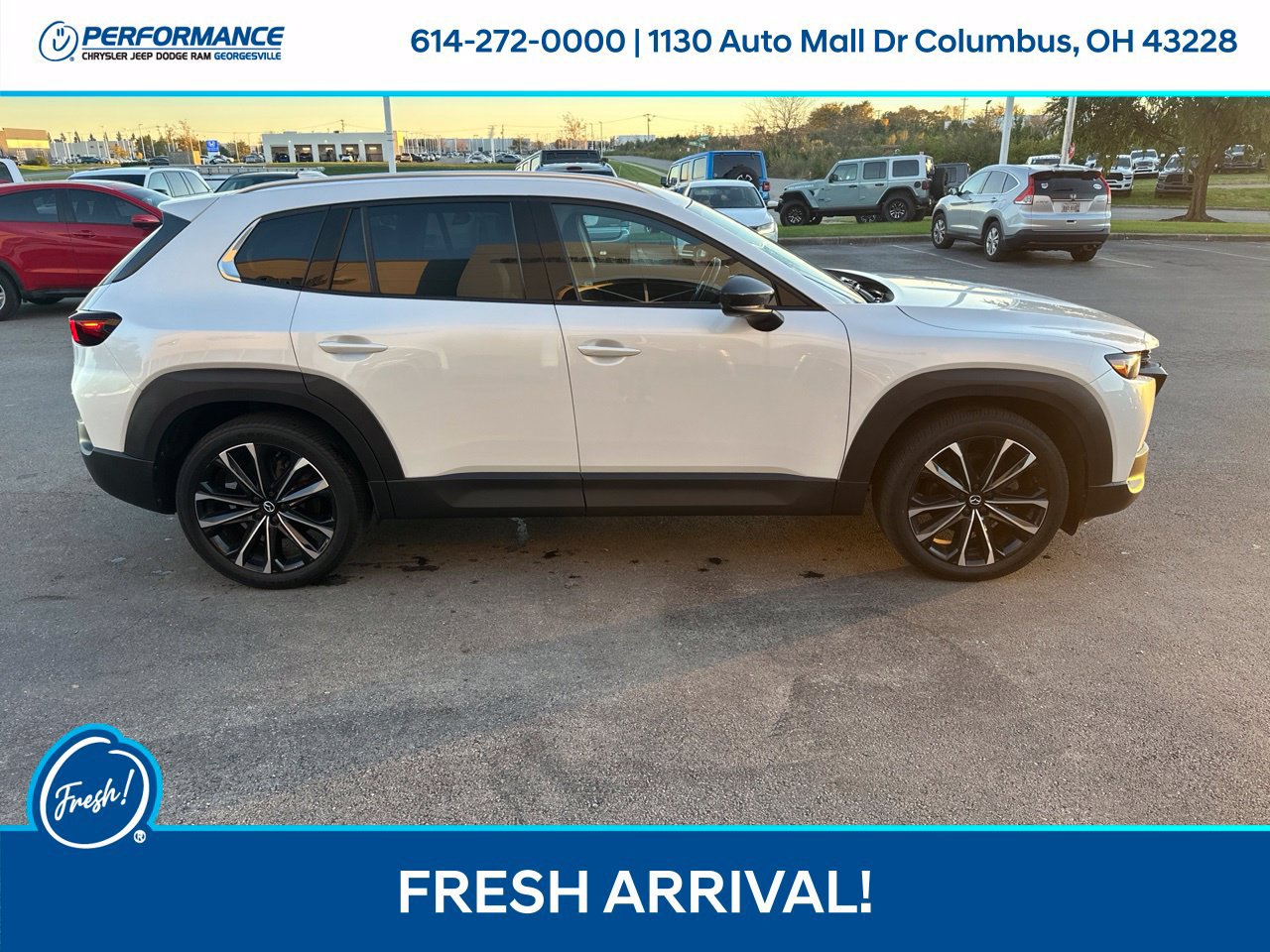Used 2023 MAZDA CX-50 AWD 2.5 Turbo w/ Premium Pkg image 3