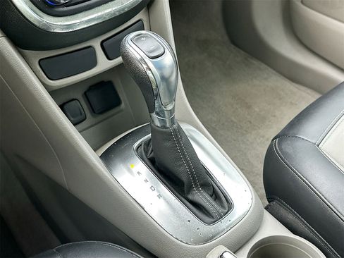 Used 2014 Buick Encore Leather image 16