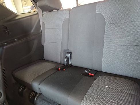Used 2023 Chevrolet Traverse LT AWD/4WD image 17