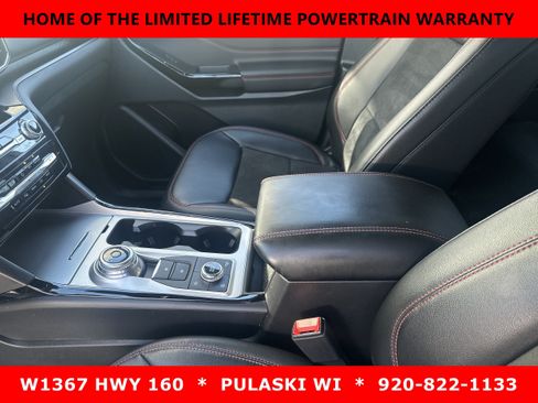 Used 2024 Ford Explorer ST-Line w/ Class IV Trailer Tow Package AWD/4WD image 15