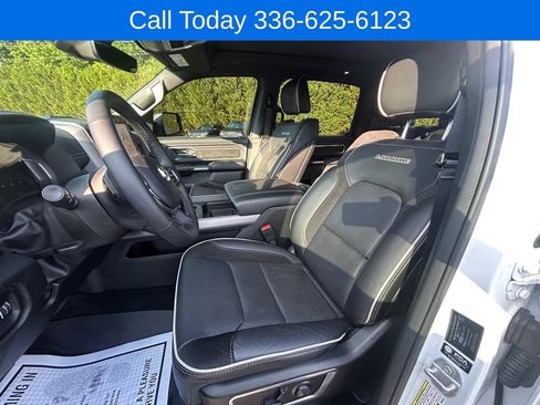 Used 2025 RAM 1500 Laramie w/ Night Edition AWD/4WD image 24