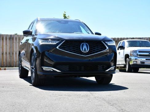 Used 2026 Acura MDX SH-AWD w/ Advance Package image 2
