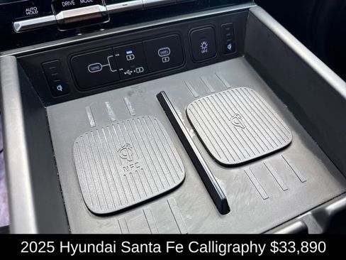Used 2025 Hyundai Santa Fe Calligraphy image 33