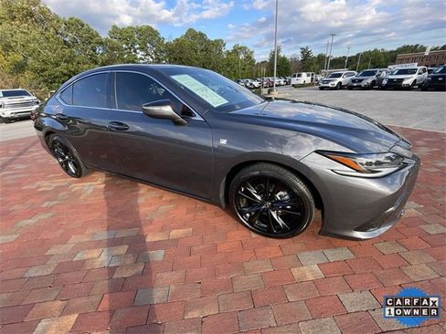 Used 2023 Lexus ES 300h F Sport image 38