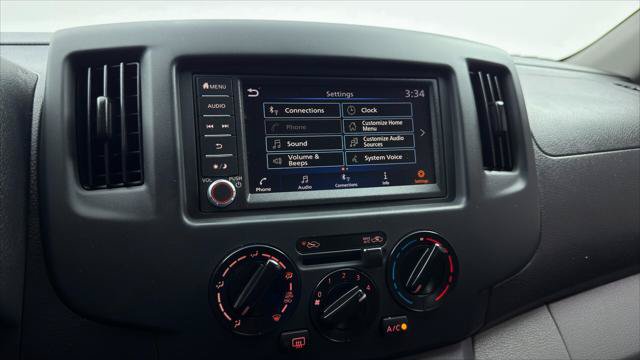 Used 2021 Nissan NV200 S w/ Sliding Door Glass Package FWD image 28