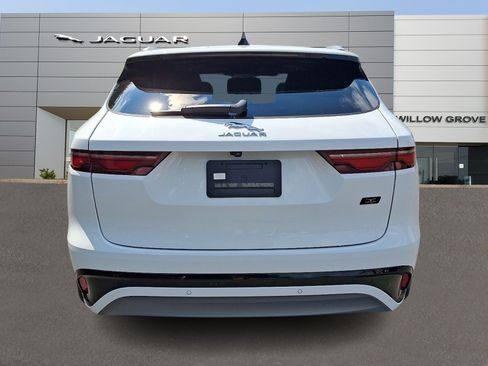 Used 2026 Jaguar F-PACE R-Dynamic S AWD/4WD image 13