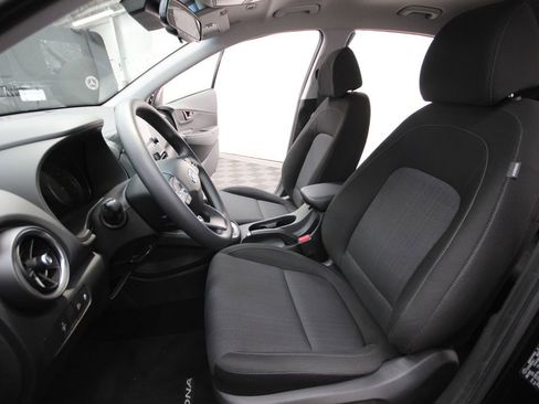 Used 2023 Hyundai Kona SEL AWD/4WD image 12