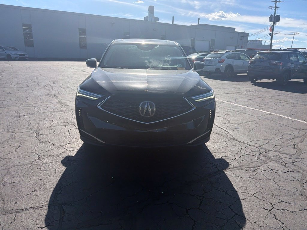Used 2025 Acura MDX w/ Technology Package AWD/4WD image 3
