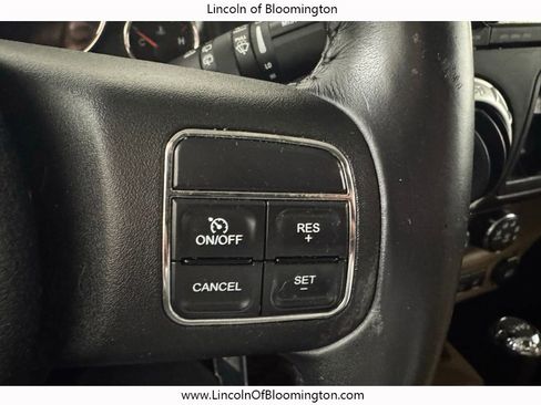 Used 2012 Jeep Wrangler Unlimited Sahara w/ Connectivity Group image 38