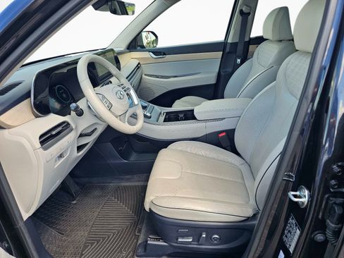 Used 2024 Hyundai Palisade Limited AWD/4WD image 16