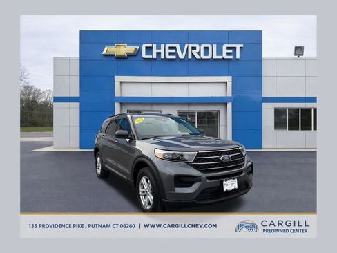 Used 2023 Ford Explorer XLT AWD/4WD image 1