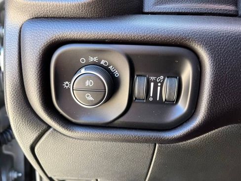 Used 2024 RAM 2500 Rebel w/ Towing Technology Group AWD/4WD image 22