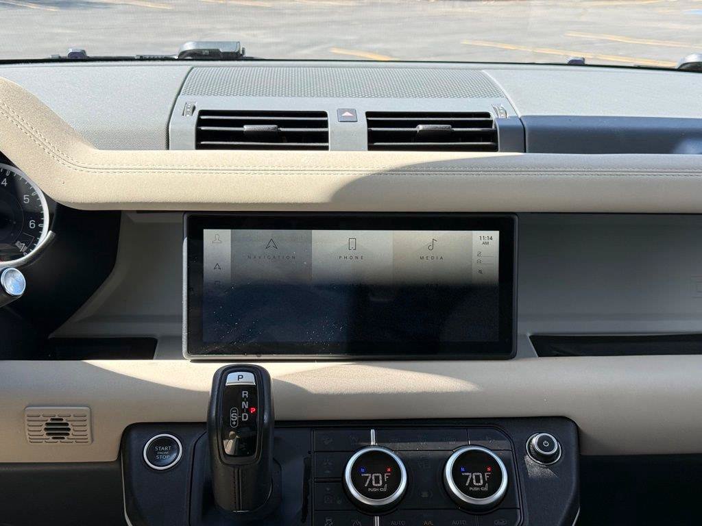 Used 2023 Land Rover Defender 110 SE AWD/4WD image 14