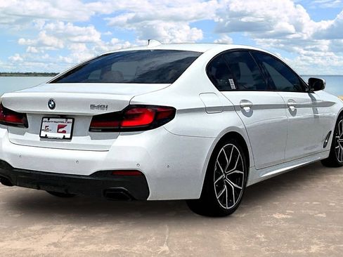 Used 2021 BMW 540i w/ M Sport Package RWD image 4