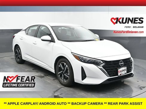 Used 2024 Nissan Sentra SV FWD image 1