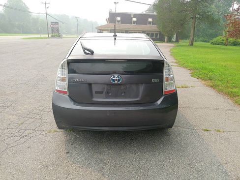 Used 2011 Toyota Prius Two FWD image 6