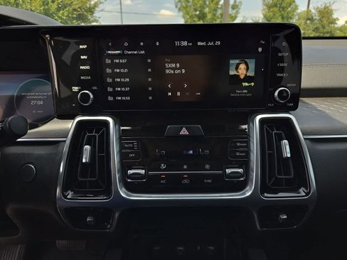 Used 2023 Kia Sorento SX FWD image 26