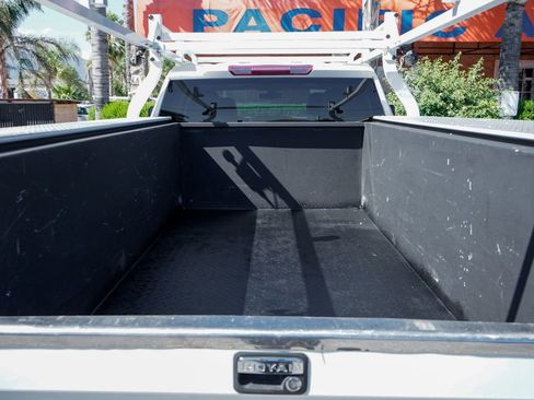 Used 2022 Chevrolet Silverado 3500 W/T w/ WT Convenience Package AWD/4WD image 9